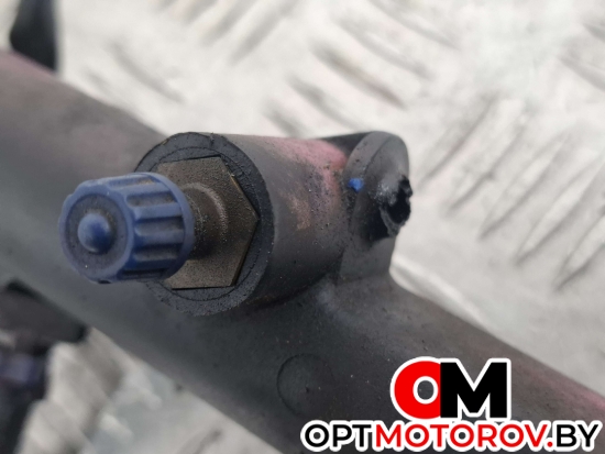 Форсунка топливная  Citroen C4 Picasso 1 поколение 2007  #4