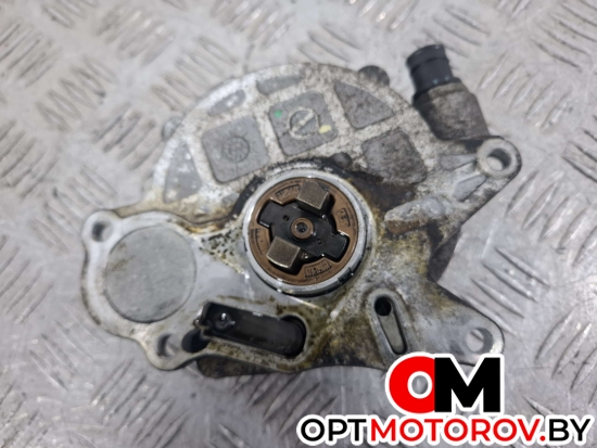 Вакуумный насос  Volkswagen Passat B6 2009 03L145100 #1