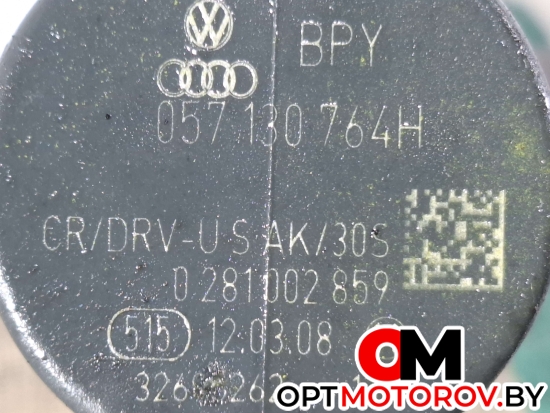 Топливная рампа  Volkswagen Passat B6 2008 03L130089, 057130764H, 0281002859 #3