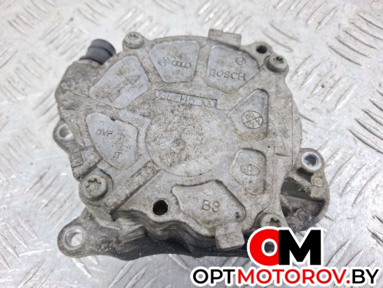 Вакуумный насос  Volkswagen Passat B6 2008 03L145100F #2