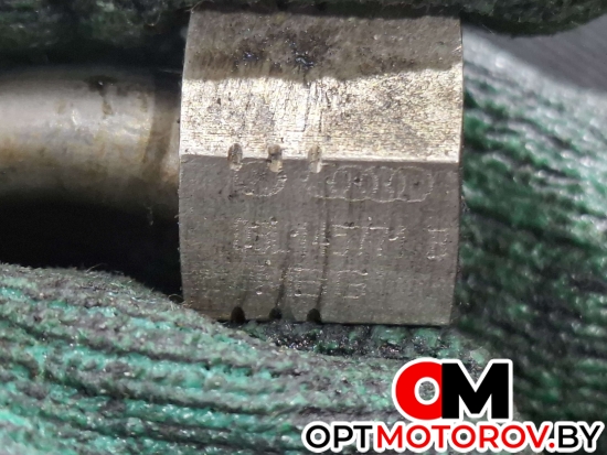 Масляная трубка турбины (подача)  Volkswagen Passat B6 2008 03L145771B #4