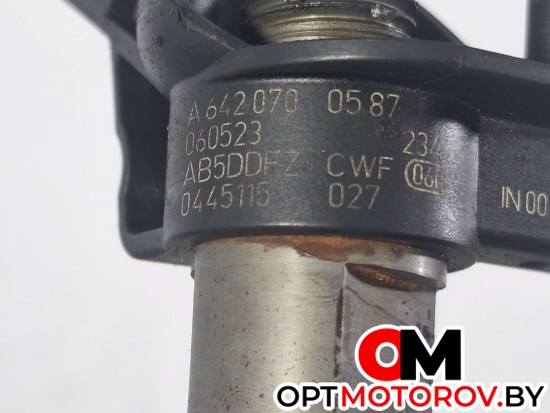 Форсунка топливная  Chrysler 300C 1 поколение 2006 A6420700587, 0445115027 #2 Форсунка топливная  Chrysler 300C 1 поколение 2006 A6420700587, 0445115027 #2