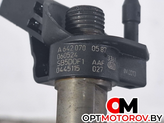 Форсунка топливная  Chrysler 300C 1 поколение 2006 A6420700587, 0445115027 #2 Форсунка топливная  Chrysler 300C 1 поколение 2006 A6420700587, 0445115027 #2