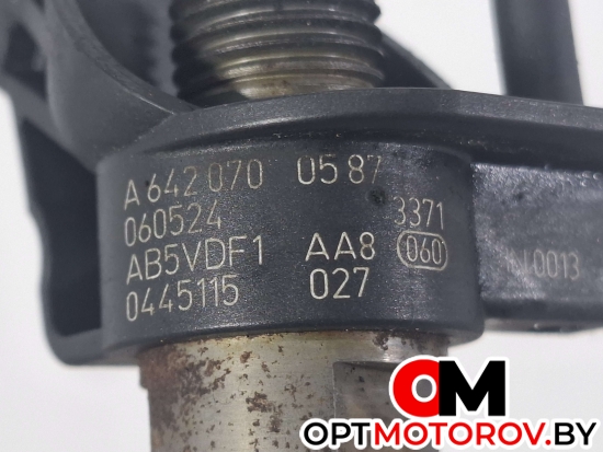 Форсунка топливная  Chrysler 300C 1 поколение 2006 A6420700587, 0445115027 #2 Форсунка топливная  Chrysler 300C 1 поколение 2006 A6420700587, 0445115027 #2