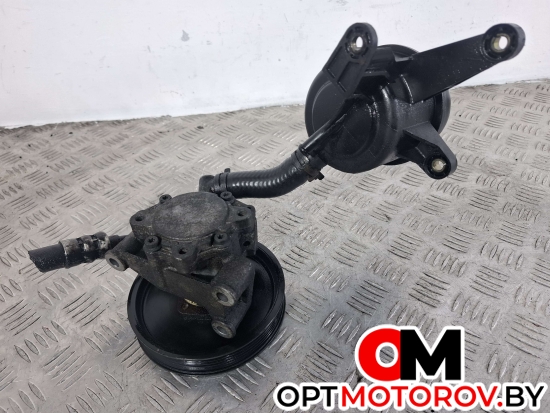 Насос гидроусилителя руля  Mercedes-Benz C-Класс W203/S203/CL203 [рестайлинг] 2005 0024668801, A0024668801 #3