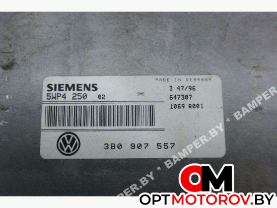 Блок управления двигателем  Volkswagen Passat B3 1996 3V0907557V,5WP4250 #2