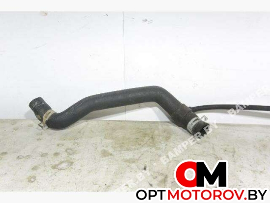 Патрубок охлаждения  Volkswagen Passat B3 1993 357121101A #1