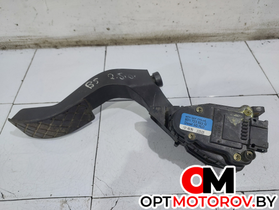 Педаль газа  Volkswagen Passat B5 1999 8D1723523G #1