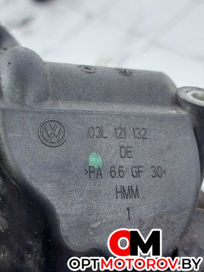 Корпус термостата  Volkswagen Passat B6 2008 03L121132 #4
