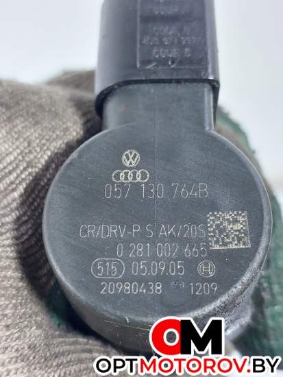 Топливная рампа  Audi A6 4F/C6 2004 059130090J, 001821L2, 057130764B, 0281002665 #3