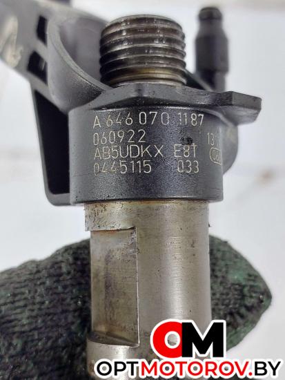 Форсунка топливная  Mercedes-Benz Sprinter 2 поколение (W906) 2007 A6460701186, 0445115033 #2