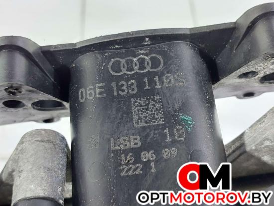 Впускной коллектор  Audi A6 4F/C6 [рестайлинг] 2009 06E133110S, 06E130090F #4