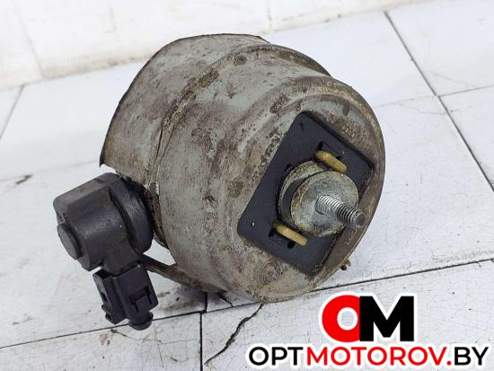 Подушка крепления двигателя  Audi A4 B6 2004 8E0199379E #2