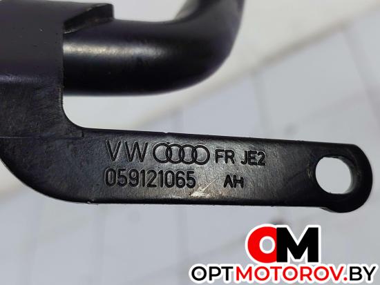 Трубка охлаждающей жидкости металлическая  Audi A4 B7 2007 059121065AH #4