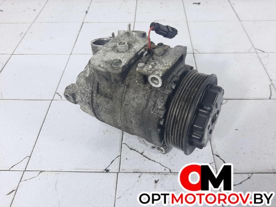 Компрессор кондиционера  Mercedes-Benz Vito W638 2001 4472208224, 07D18841 #1