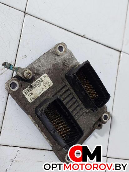 Блок управления двигателем  Opel Corsa D 2009 55557932, 0261208939 #1