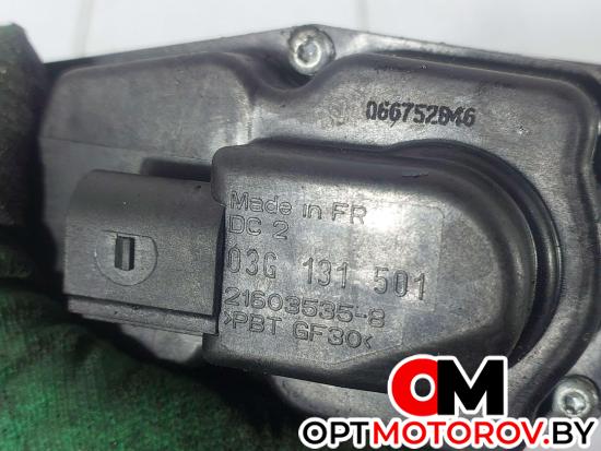 Патрубок интеркулера  Volkswagen Golf 5 поколение 2006 03G131501 #4