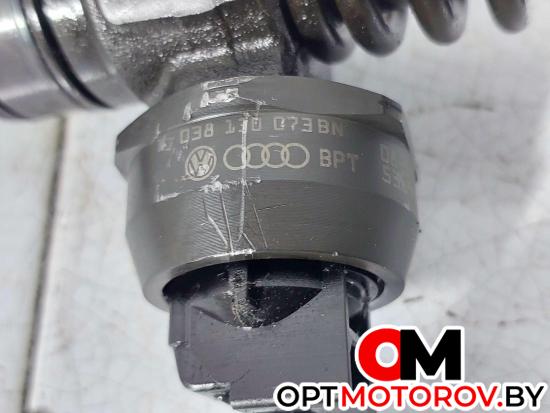 Форсунка топливная  Volkswagen Golf 5 поколение 2007 038130073BN, 0414720313 #3