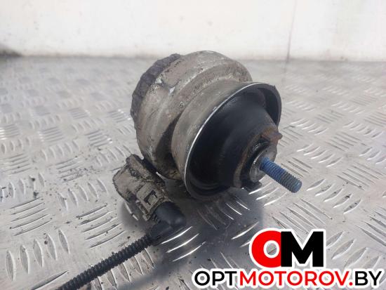 Подушка крепления двигателя  Audi A4 B7 2007 4F0199382H #3