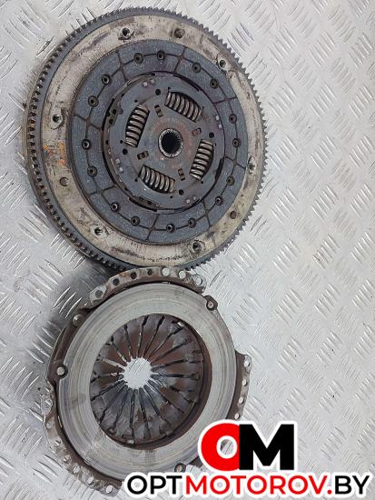 Комплект сцепления  Volkswagen Golf 5 поколение 2005 R030105271D, 120025410, 320033910 #11