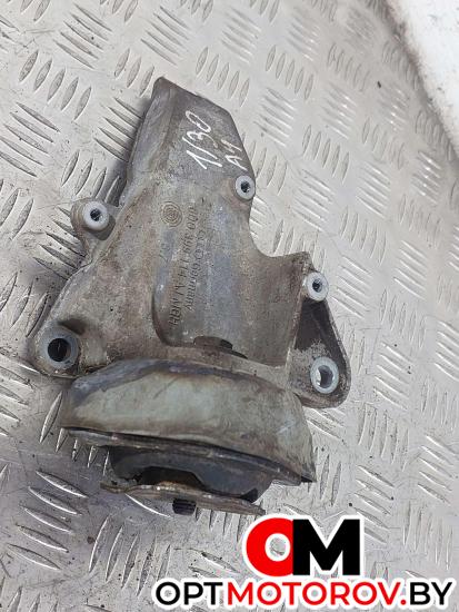 Подушка крепления двигателя  Audi A4 B6 2005 8D0399114AJ #1