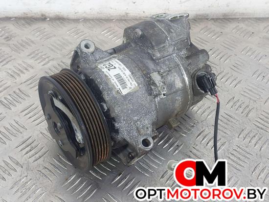 Компрессор кондиционера  Opel Astra J 2010 13250604 #1