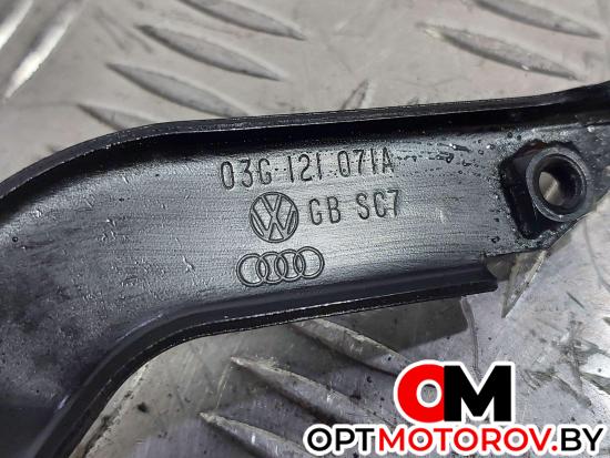 Трубка охлаждающей жидкости металлическая  Audi A6 4F/C6 2007 03C121071A, 038121132G #4