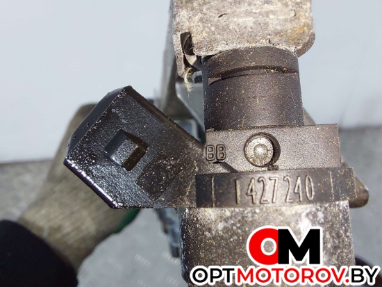 Форсунка топливная  BMW 3 серия E90/E91/E92/E93 2006 1427240, 143894902 #3