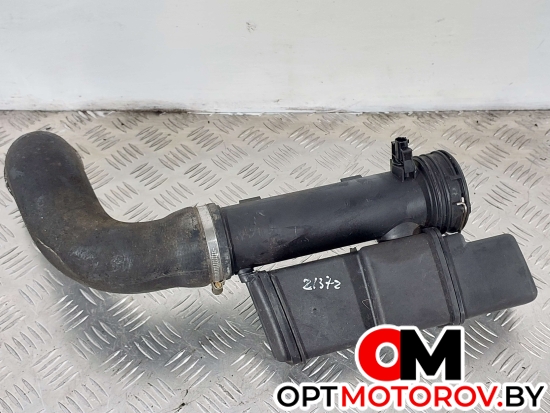 Патрубок интеркулера  Mercedes-Benz E-Класс W211/S211 2003 A2115282182, A2115280308 #1