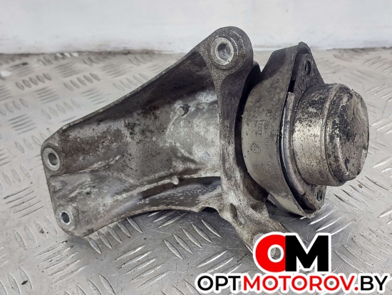 Подушка крепления КПП  Audi A6 4F/C6 2005 4F0399114B, 3B0399151 #3