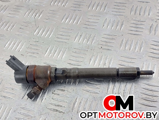 Форсунка топливная  Kia Sportage 2 поколение 2005 0445110126, 3380027900 #1