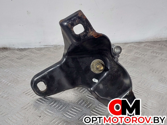 Подушка крепления двигателя  Ford Focus 1 поколение [рестайлинг] 2001 98AB6038CJ, 98AB6037CD #3