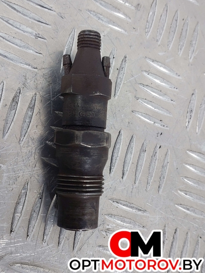 Форсунка топливная  Volkswagen Transporter T4 1996 068130202, KCA30S44 #1