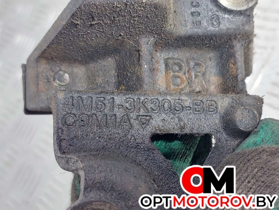 Кронштейн полуоси  Ford Focus 2 поколение 2006 4M513K305BB #4