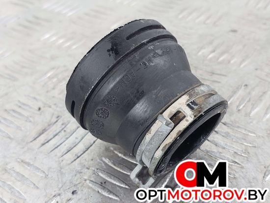 Патрубок интеркулера  Volkswagen Golf 5 поколение 2007 1K0129627B #1