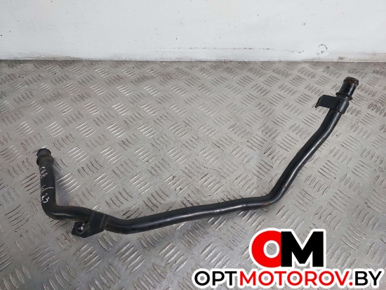 Трубка охлаждающей жидкости металлическая  Volkswagen Passat B6 2008 5N0121070F #1