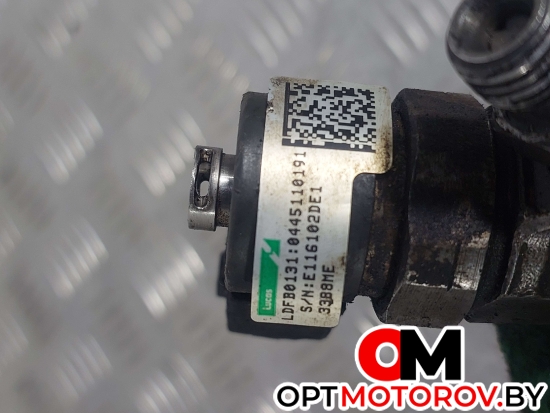 Форсунка топливная  Mercedes-Benz Vito W639 2006 0445110191 #2