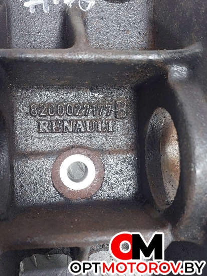 Кронштейн полуоси  Renault Master 2 поколение 2002 8200027177B #10