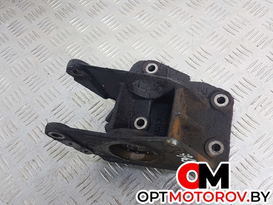 Кронштейн полуоси  Renault Master 2 поколение 2004 8200027177B #6