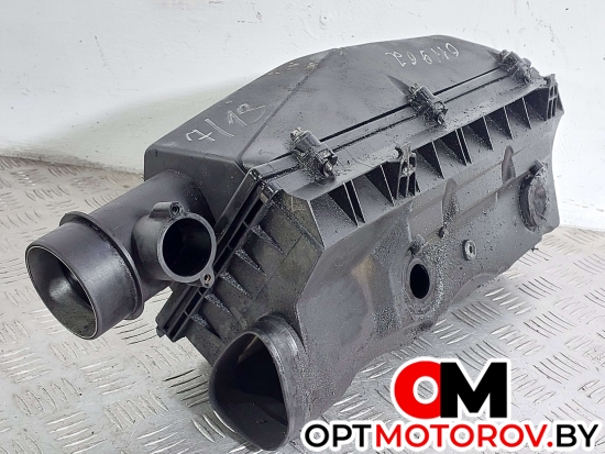 Корпус воздушногo фильтра  Mercedes-Benz C-Класс W203/S203/CL203 2003 A6110901601, A6110902301 #2