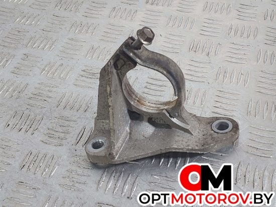 Кронштейн полуоси  Renault Megane 3 поколение 2009 8200371715 #1