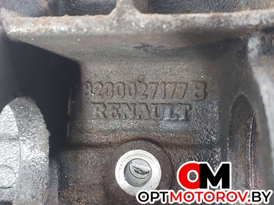 Кронштейн полуоси  Renault Master 2 поколение [рестайлинг] 2004 8200027177B #4