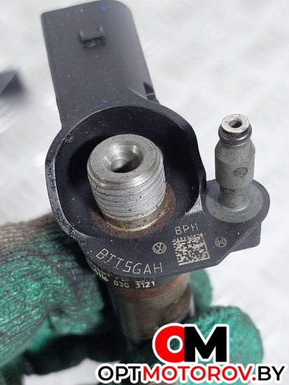 Форсунка топливная  Audi A4 B8/8K 2008 03L130277, 0445116030 #3