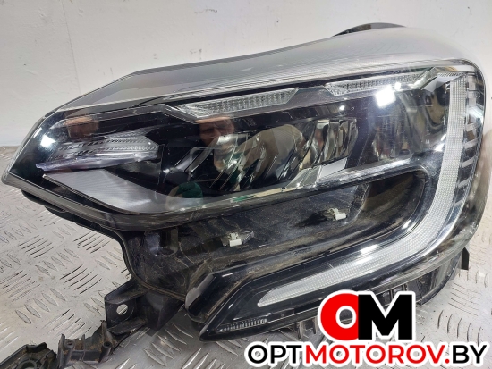 Фара левая  Renault Captur 2 поколение 2022 260603743R #3