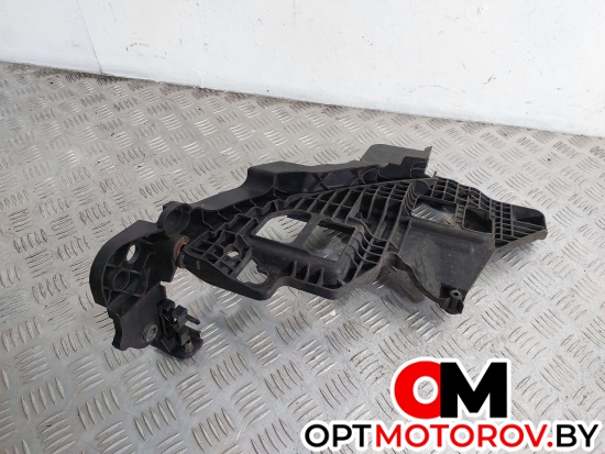 Крепление фары левой  Volkswagen Golf 6 поколение 2009 5K0807889H, 5K0807227A #4