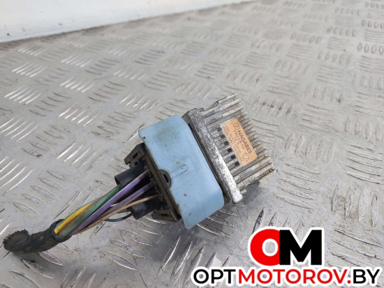 Теплообменник масляного фильтра  Land Rover Range Rover Evoque L538 2011 AV6112A343BA #1
