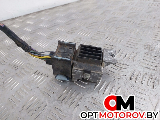 Теплообменник масляного фильтра  Land Rover Range Rover Evoque L538 2011 AV6112A343BA #3