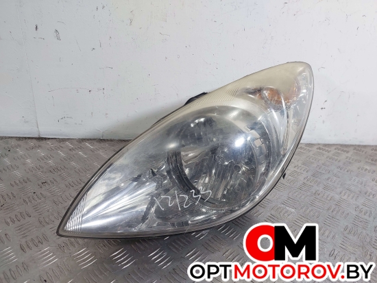 Фара левая  Hyundai i20 PB 2009 921011J0XX #1