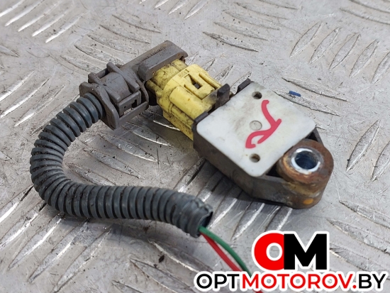 Датчик удара  Toyota Avensis 2 поколение (T250) [рестайлинг] 2008 8917405040 #2