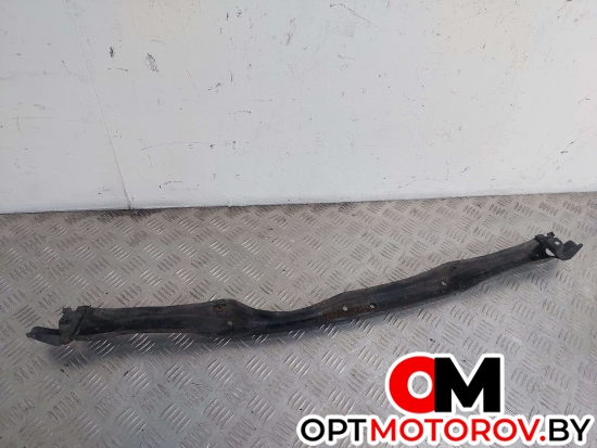 Планка под капот  Toyota RAV4 3 поколение (XA30) 2007  #2